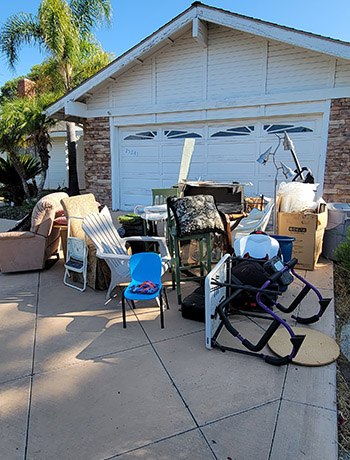 get started Junk Removal in Fullerton, CA