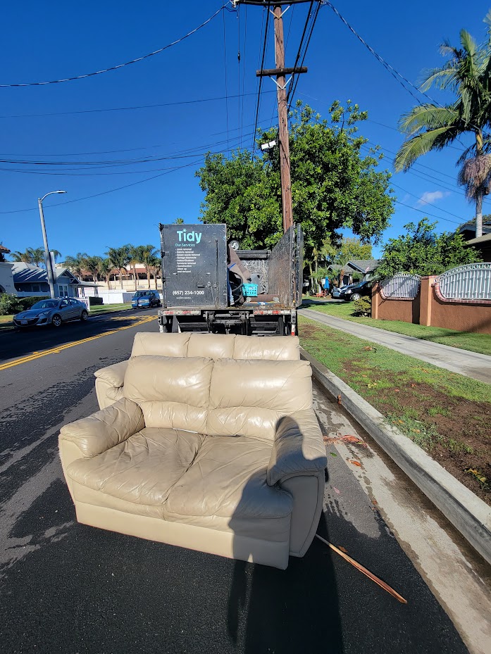 tustin junk pick up Junk Removal in Tustin, CA