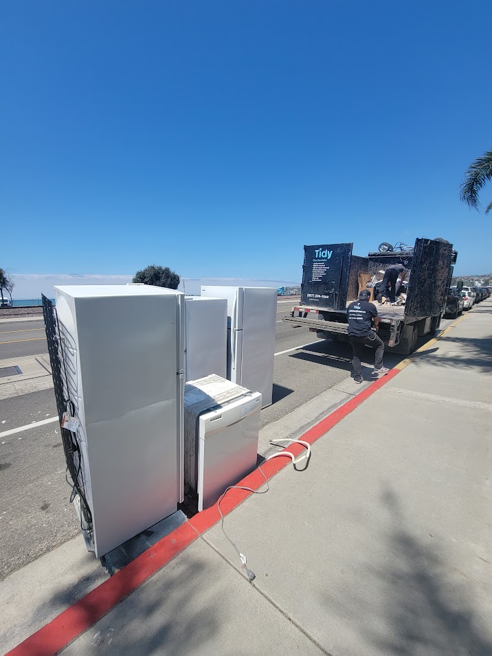 20230707 112557 Appliance Removal | Garden Cove, California